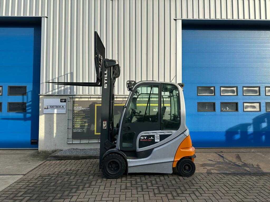 VS-22015 Elektrische triplex heftruck Still RX60-30 Vorkenspreider