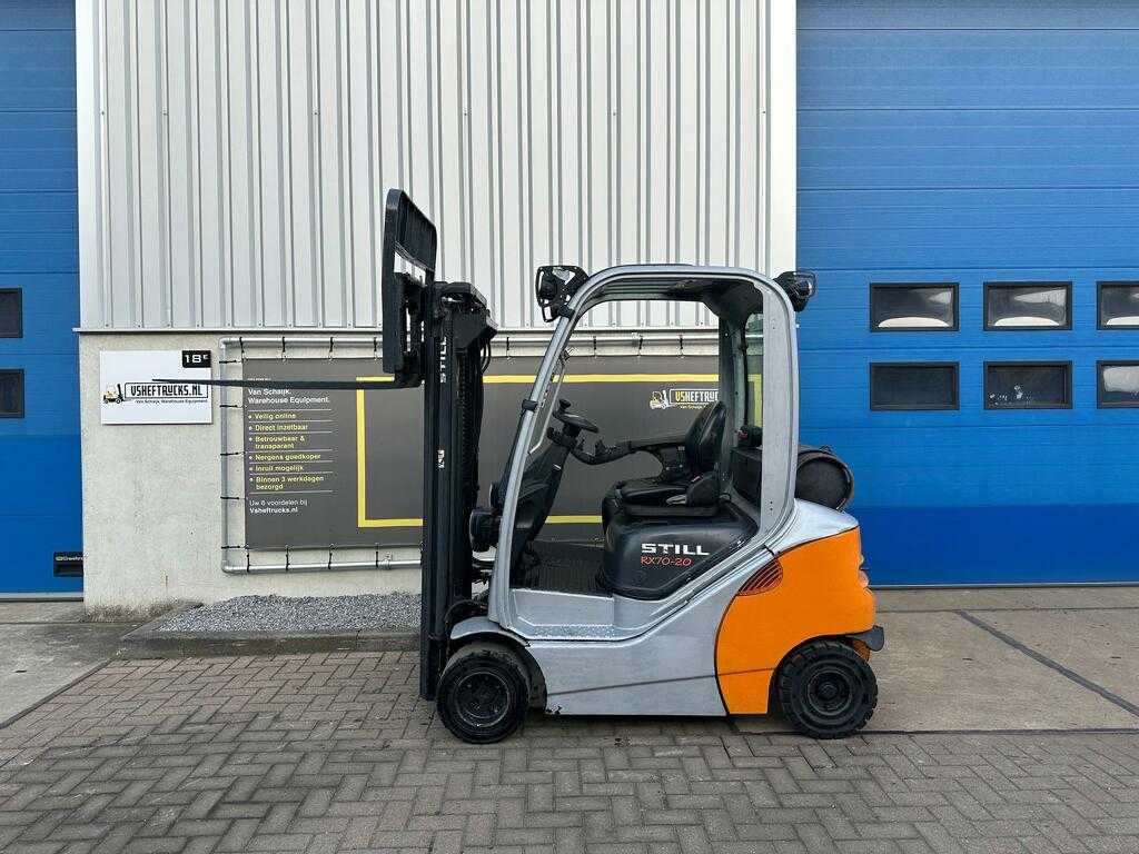 VS-22030 Triplex LPG container heftruck Still RX70-20 T