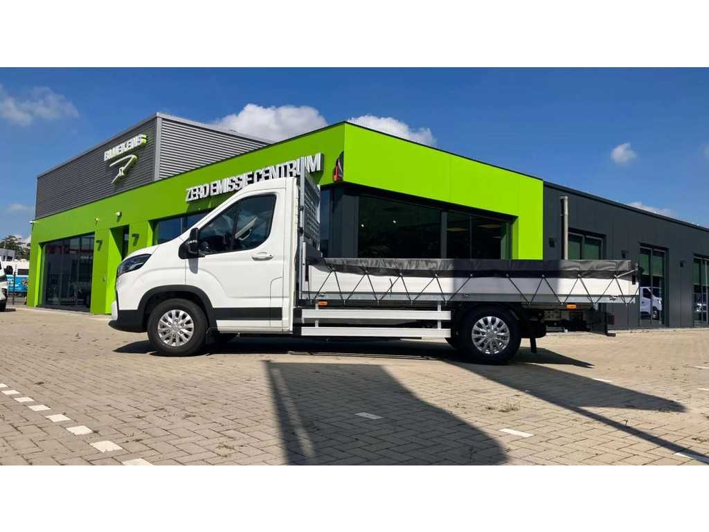 Maxus E-DELIVER 9
