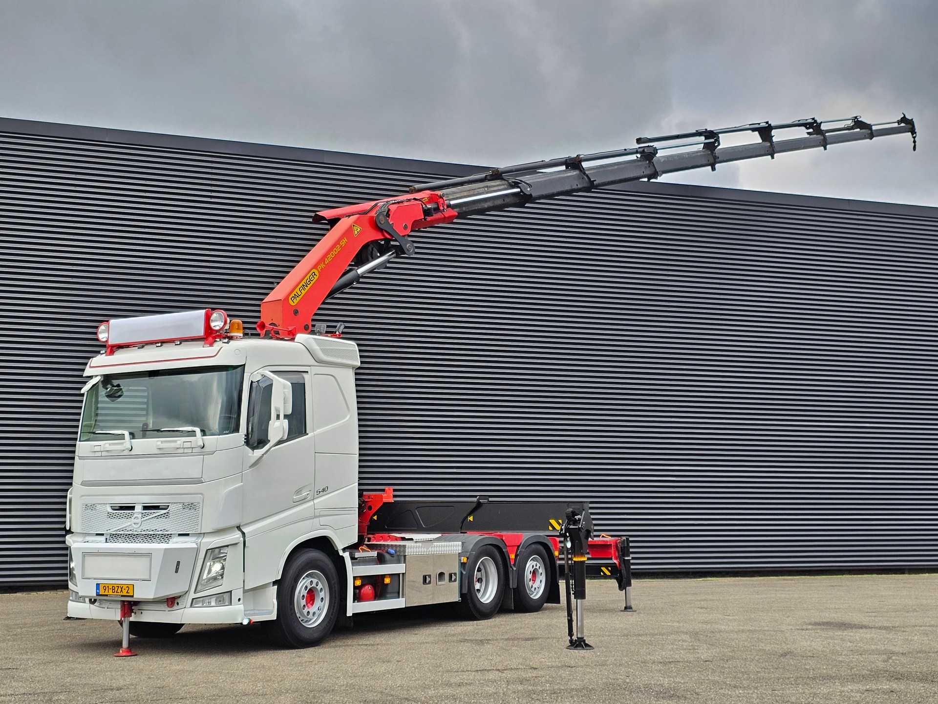 Volvo  FH 540 6x2-4 / PALFINGER 42 t/m CRANE / KRAN / WINCH