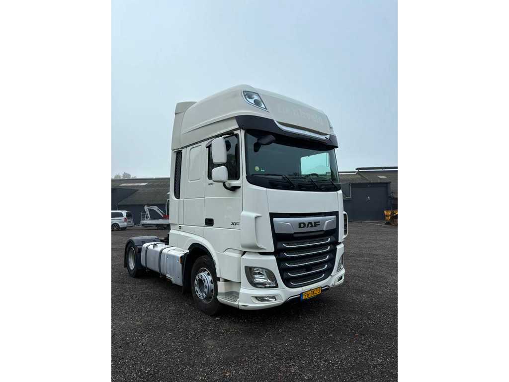 DAF XF 106.530 retarder 2 tanks, NL truck