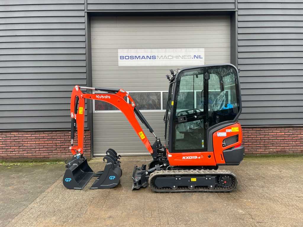 Kubota KX019 minitractor NIEUW €440 LEASE