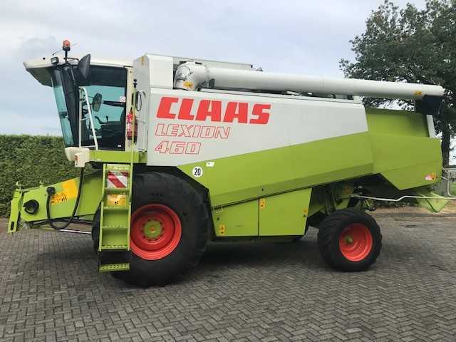 Claas Lexion 460 Combine