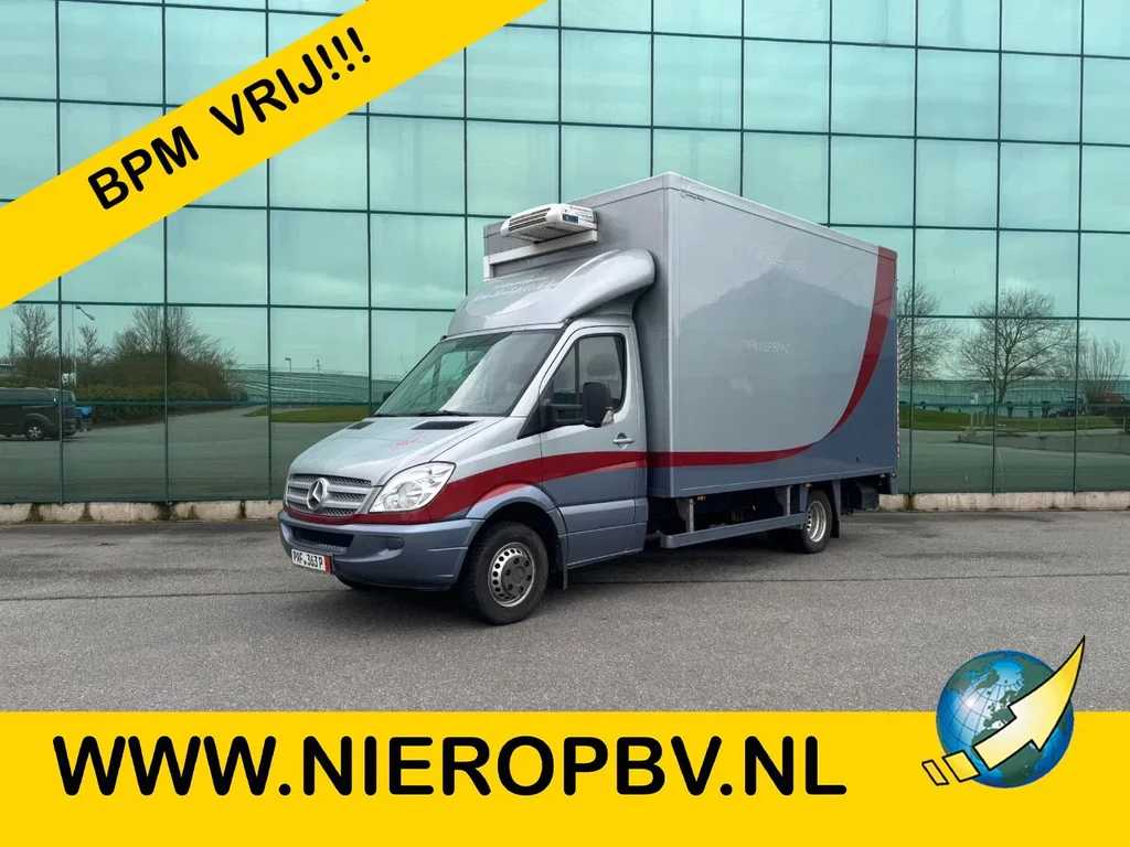 Mercedes-Benz Sprinter 519 Bakwagen 6 Cilinder Koelwagen ThermoKing BLOEMEN & PLANTEN AUTO