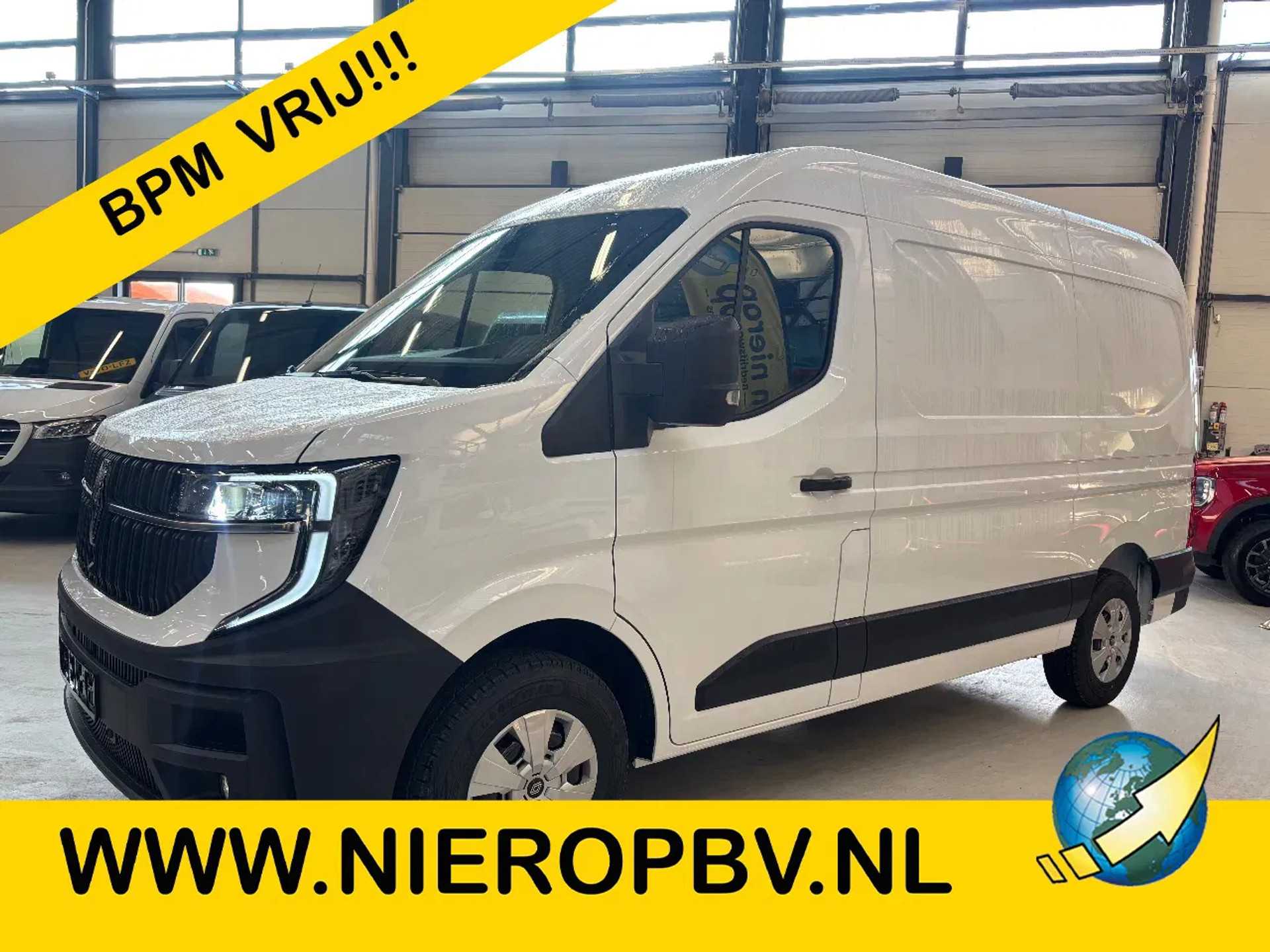Renault Master T35 2.0DCI 150PK L2H2 Airco Navi Cruisecontrol Apple CarPlay Camera NIEUW BPM VRIJ
