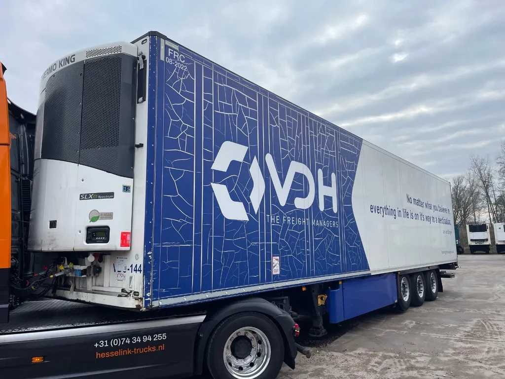Schmitz Cargobull SKO 24 Thermo King SLXe Spectrum Multi temp Dhollandia LBW 2T 270H 250B Blumen