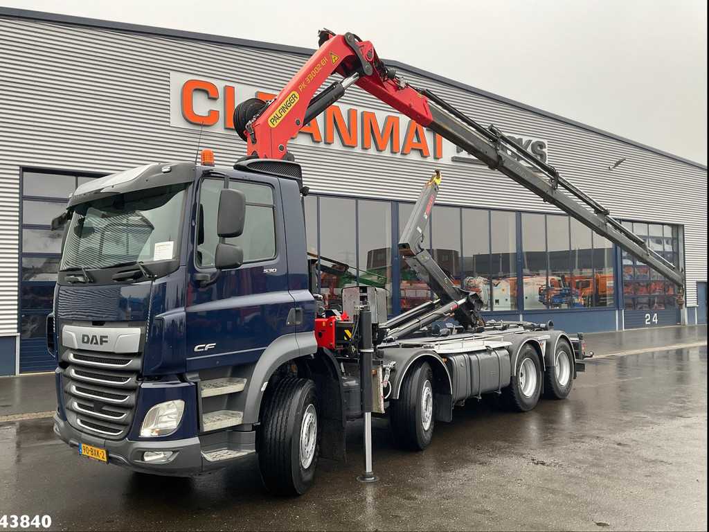 DAF FAD CF 530 8x4 Euro 6 Palfinger 33 Tonmeter laadkraan