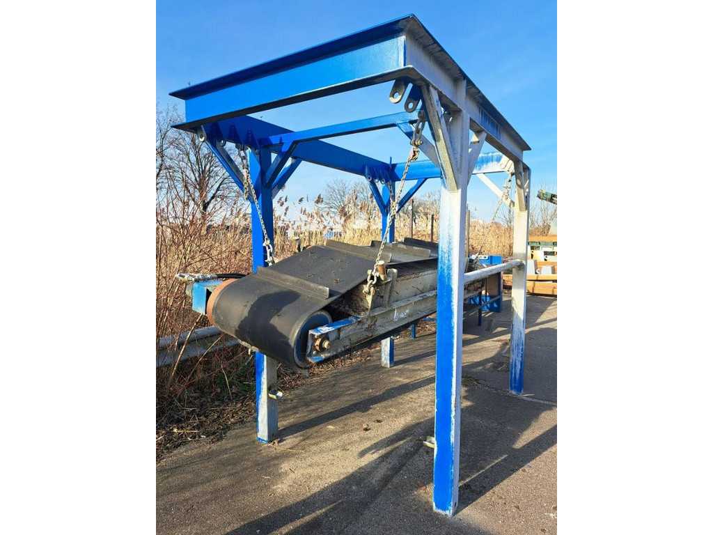 PowerScreen Magnet belt conveyor with frame 2100x