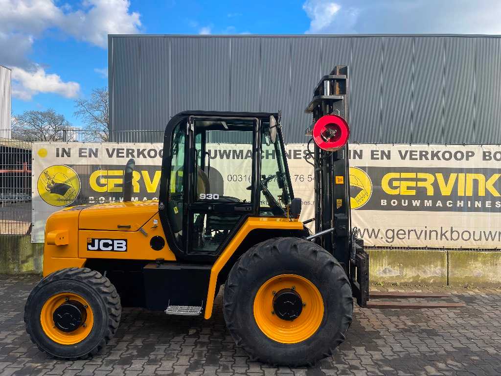 JCB 930