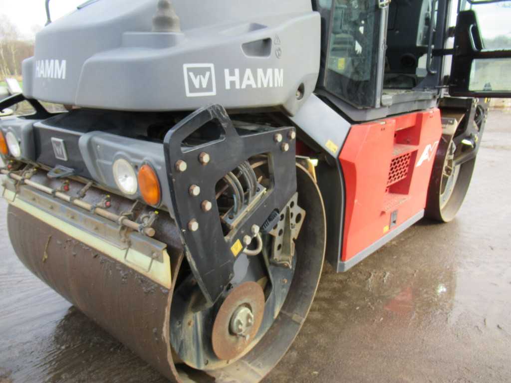 Hamm DV70  VV road roller