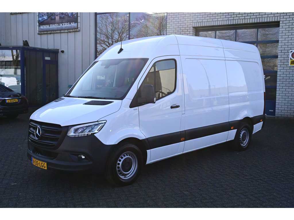 Mercedes-Benz Sprinter 315 CDI L2H2 KOELWAGEN Webasto LED, MBUX Navigatie met Camera, Standkachel