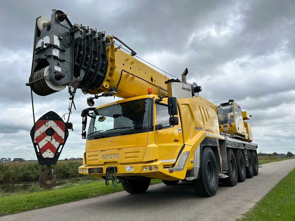 Grove GMK 5130-2 all-terrain crane