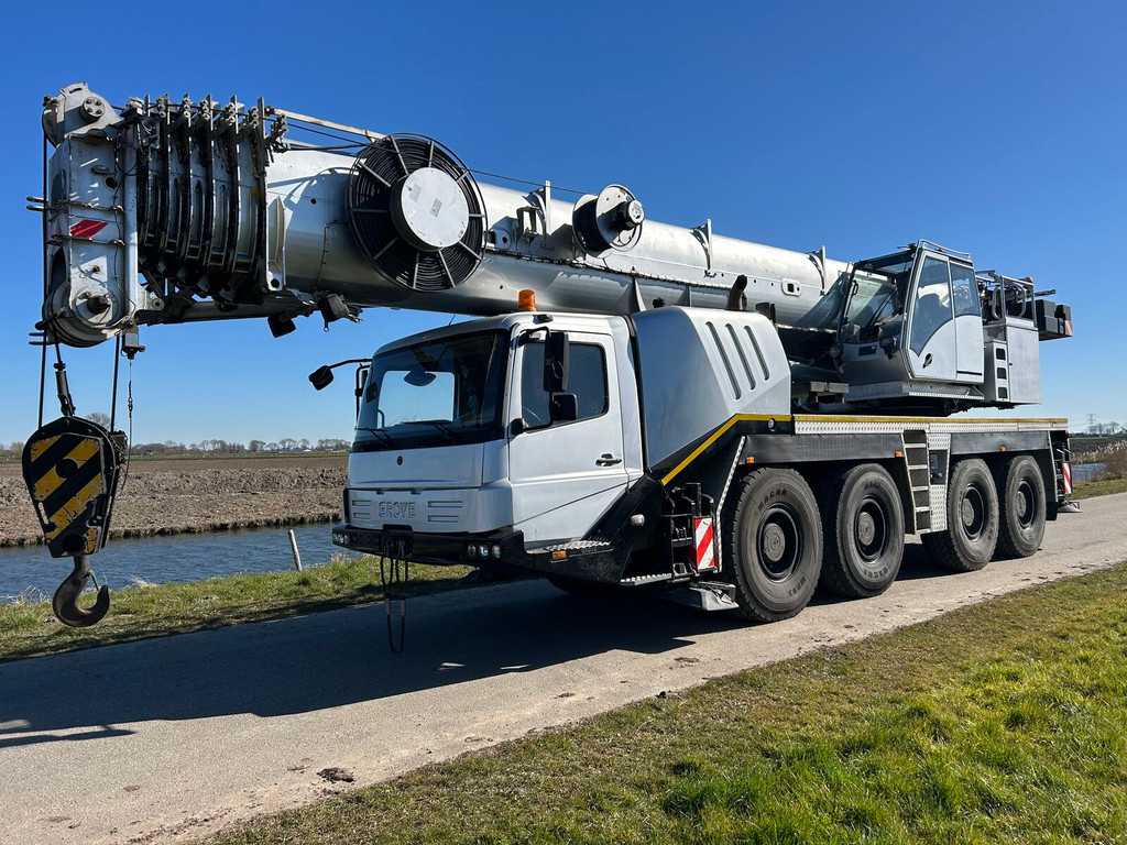 Grove GMK 4100L all-terrain crane