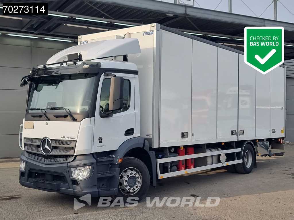 Mercedes Actros 1827 4X2 2000kg Ladebordwand Xenon ClassicSpace Automatic Euro 6