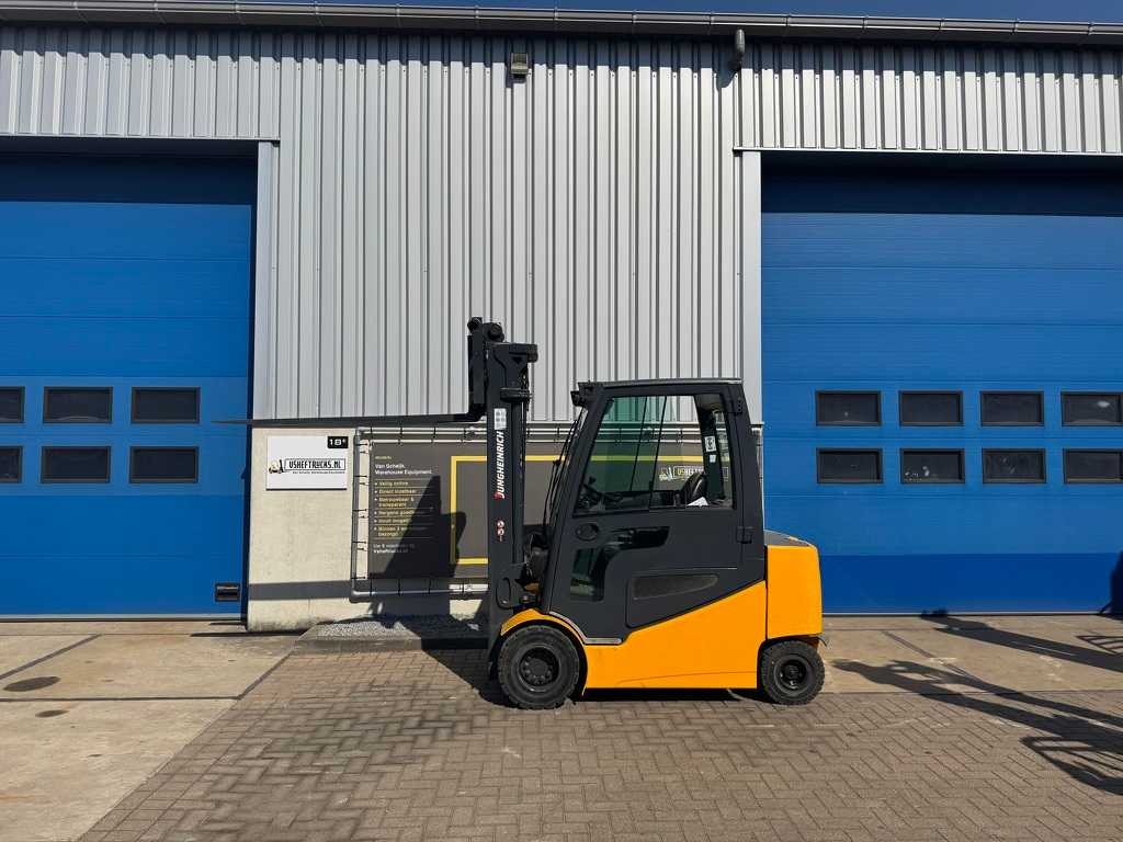 VS-22115 Elektrische Triplex 3 ton heftruck Jungheinrich EFG 430K