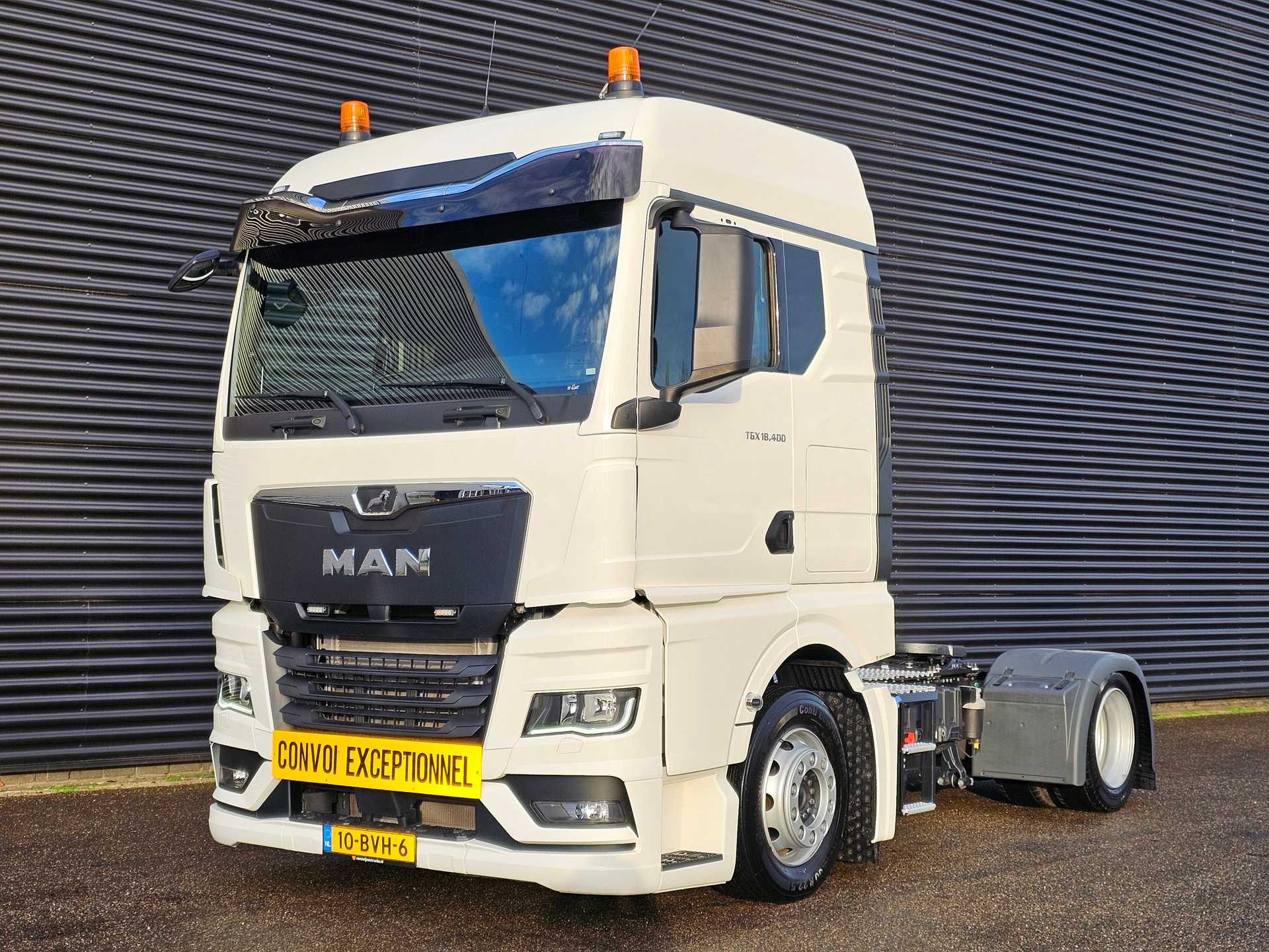 MAN  TGX 18.400 / LOWDECK / MEGA / PTO