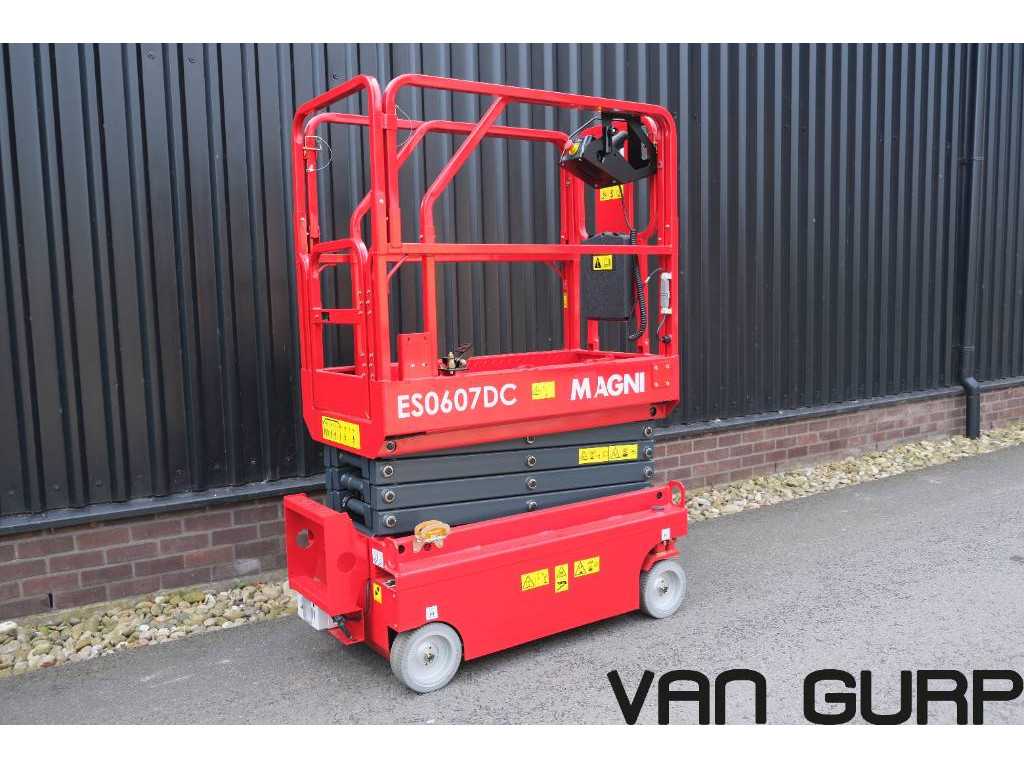 MAGNI ES0607DC  (5.60m)