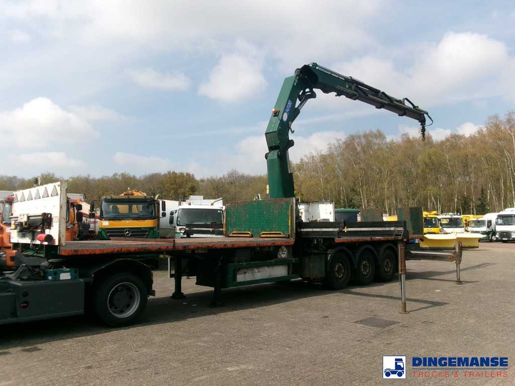 Massey Platform trailer + HMF 4720 K3 crane
