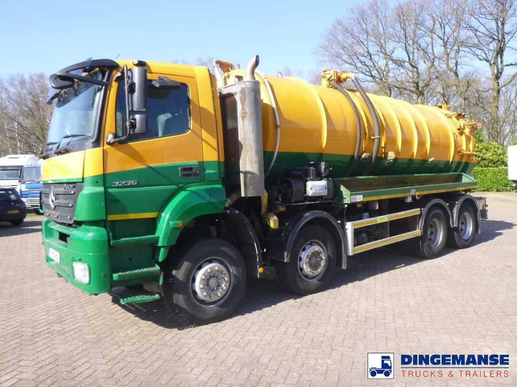 Mercedes Axor 3236 8x4 RHD vacuum tank