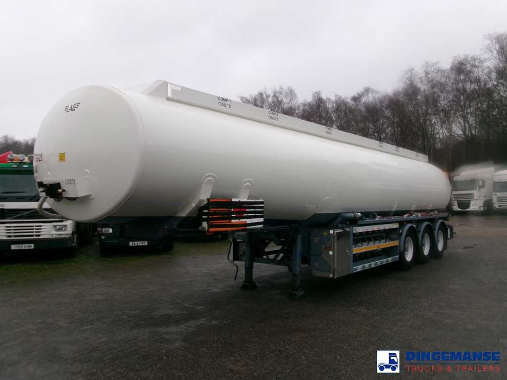 L.A.G. Fuel tank alu 44.5 m3 / 6 comp + pump