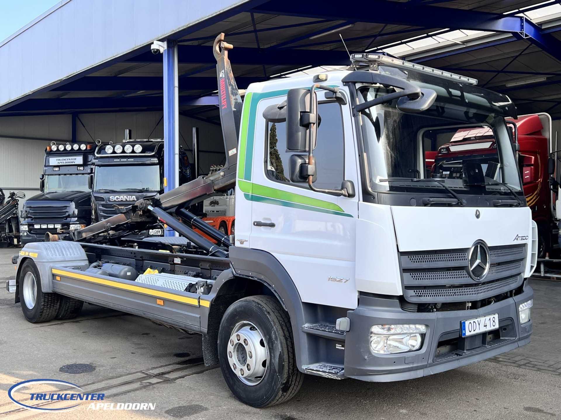 Mercedes-Benz  Atego 1527