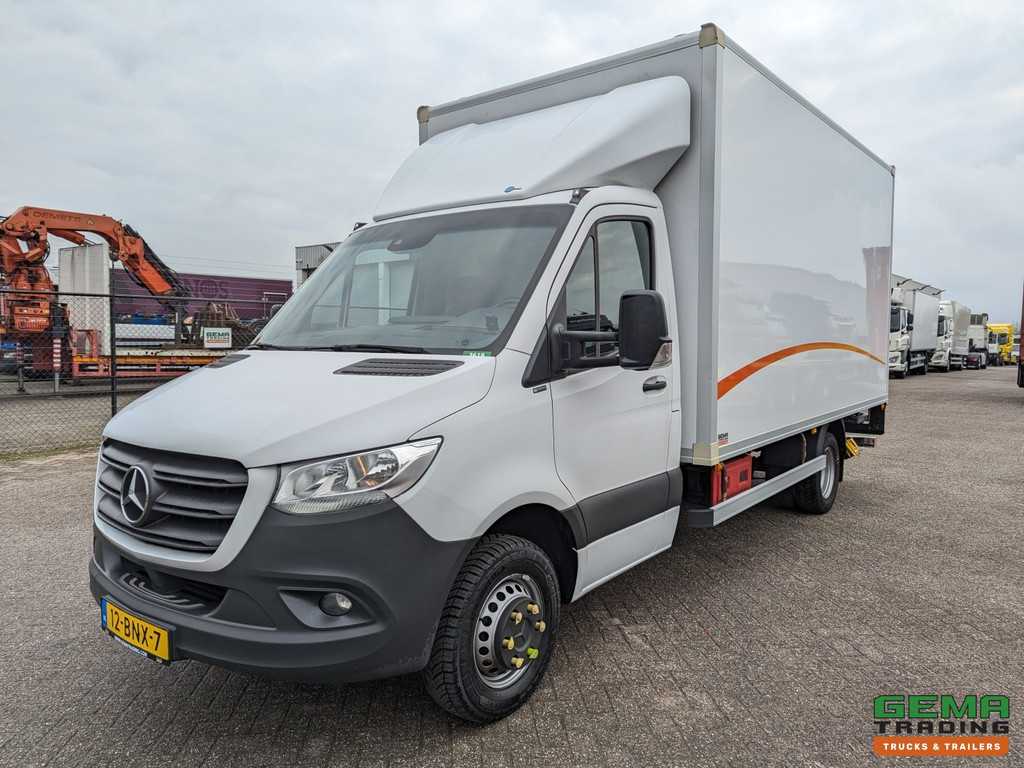 Mercedes-Benz SPRINTER 517 CDI 4x2 Euro6D - Gesloten Bak 4.2M - Laadklep 1000KG - 11/2025APK 3619