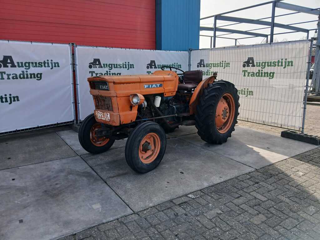 Fiat 450 tractor