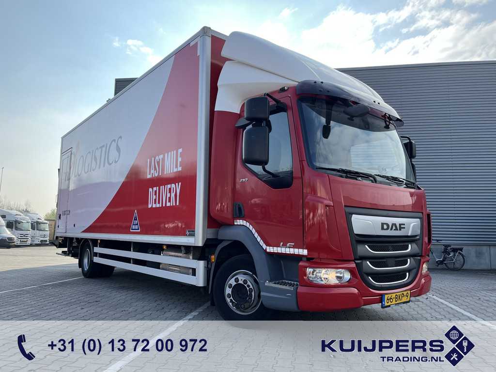 DAF LF 210 FA / 12 Ton / 406 dkm / Box / Loadlift / NL Truck