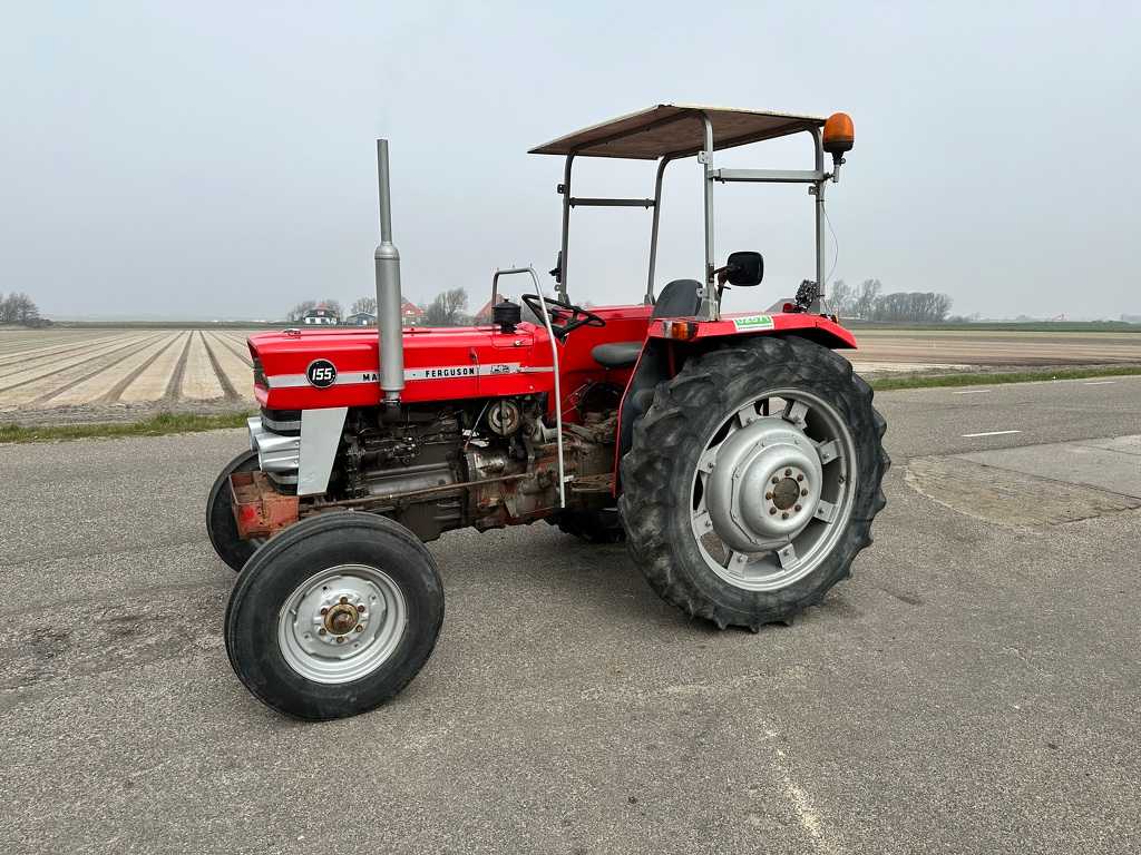 Massey Ferguson 155