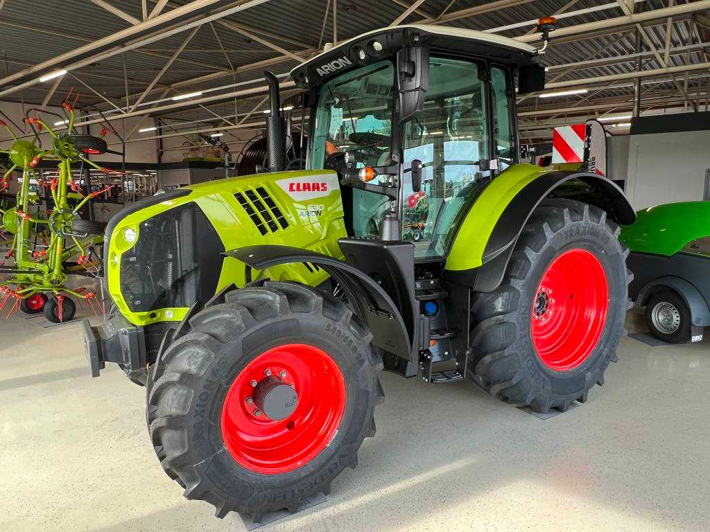 CLAAS Arion 530