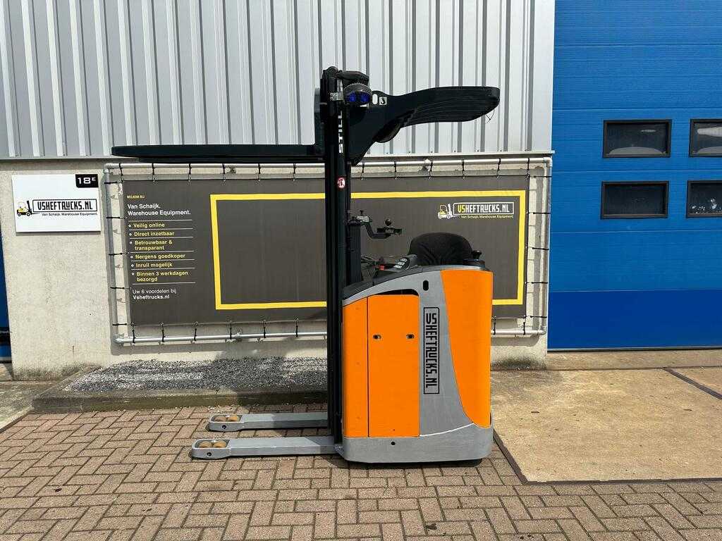 VS-21686 Elektrische triplex zit stapelaar Still  5.166mm