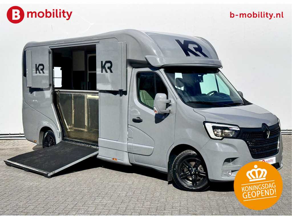 Renault Master Krismar 2.3 dCi 180PK Automaat Dubbel Cab. 5-Pers. Horsetruck Paardenwagen | Trekhaak | Leer | Camera | 2 Paards Hengsten uitvoering