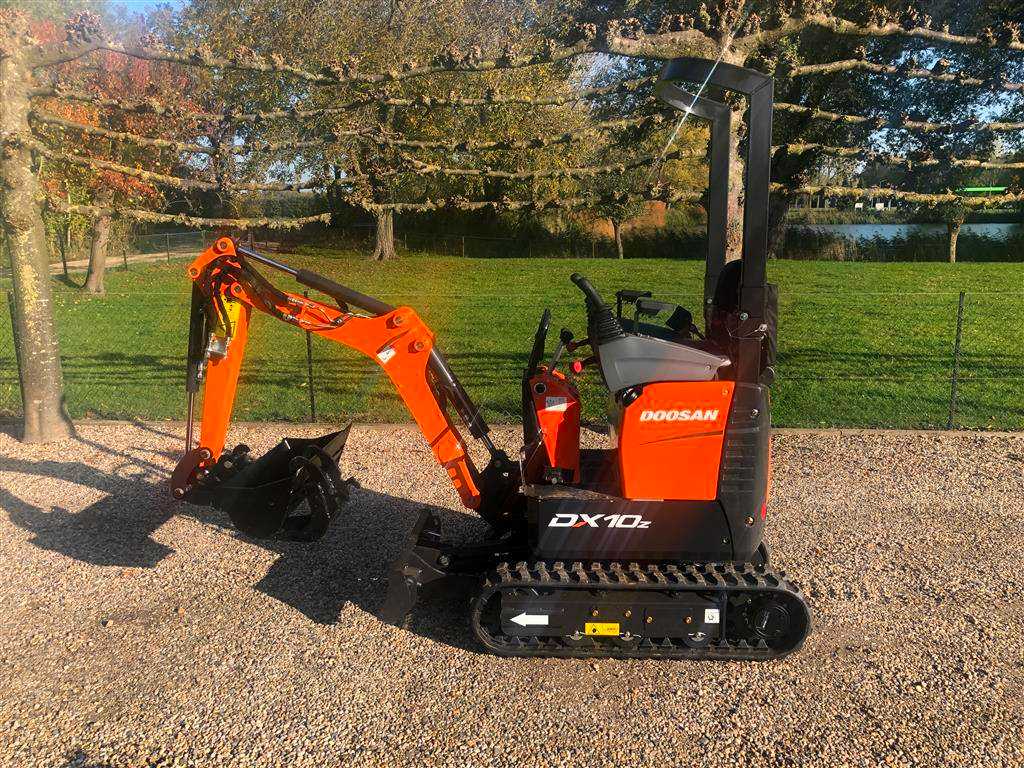 Doosan DX10Z Minigraver / Mini Graver