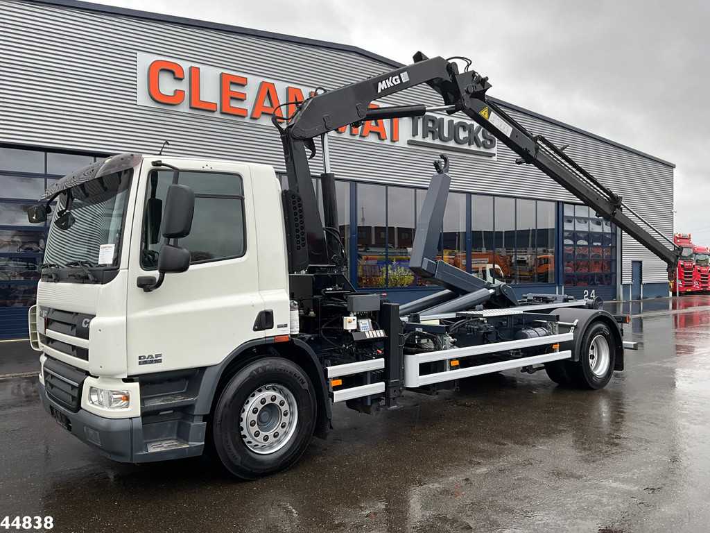 DAF FA 75 CF 250 MKG 14 Tonmeter laadkraan