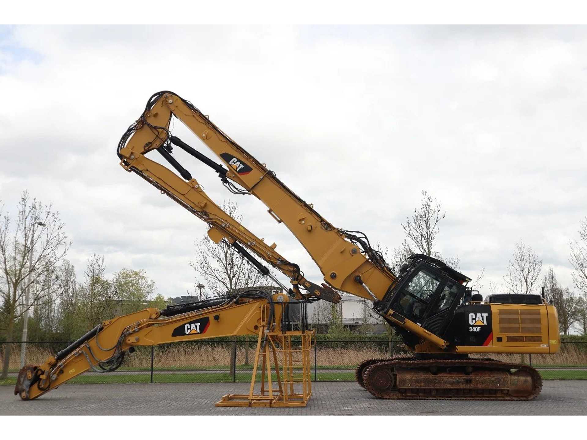 Caterpillar 340 F UHD | 23 M | 2X BOOM | EXT. UC | OILQUICK | ABBRUCH