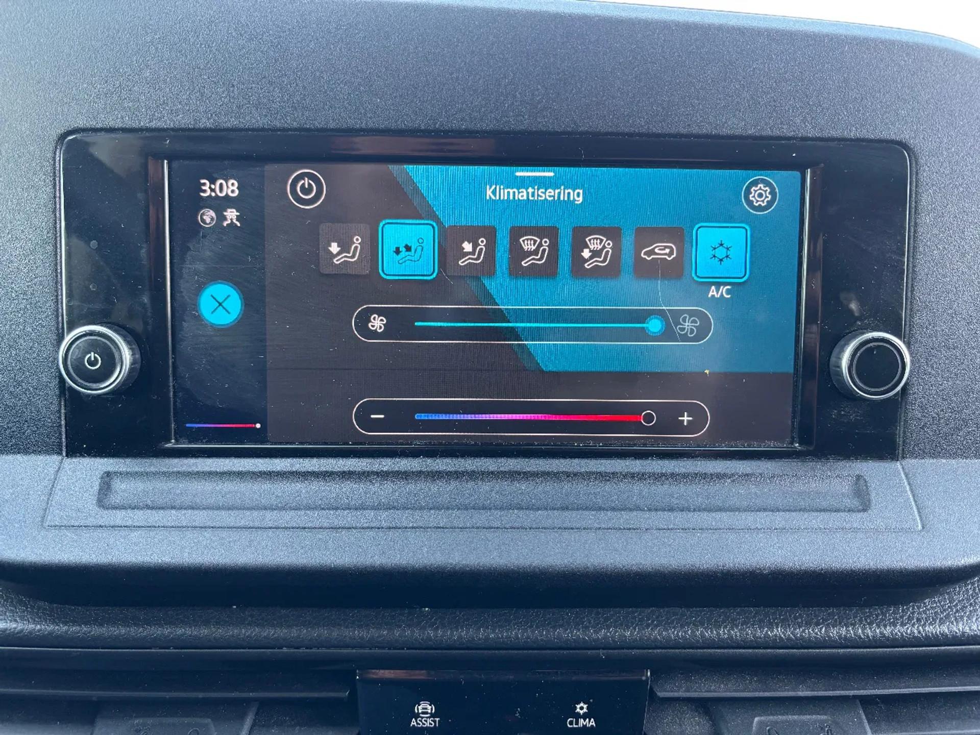Foto 16 van Volkswagen 2.0TDI Cargo L1H1 Airco Cruisecontrol Applecarplay