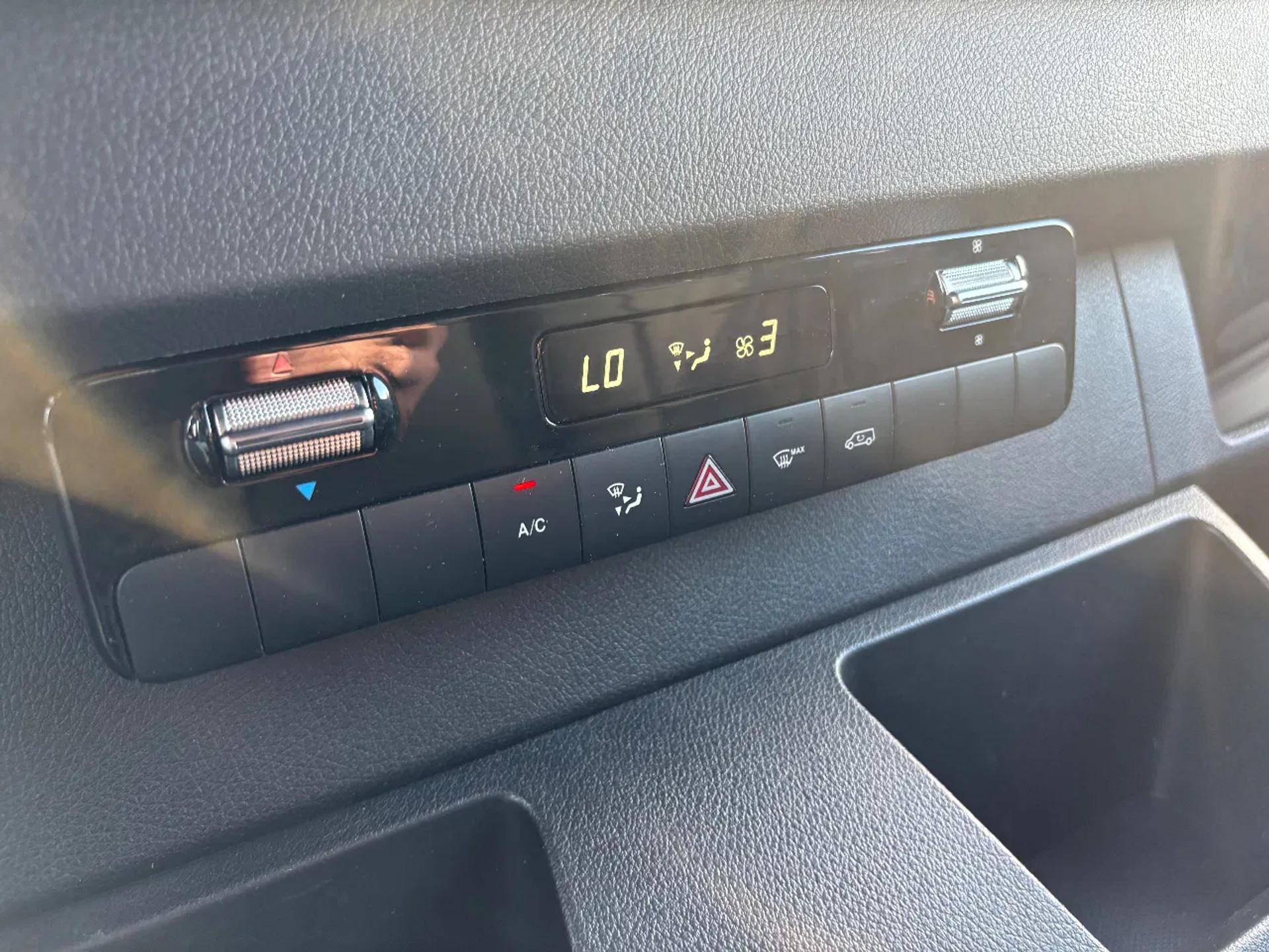 Foto 18 van Mercedes-Benz 317CDI L2H2 Automaat Airco Applecarplay Cruisecontrol BPM VRIJ
