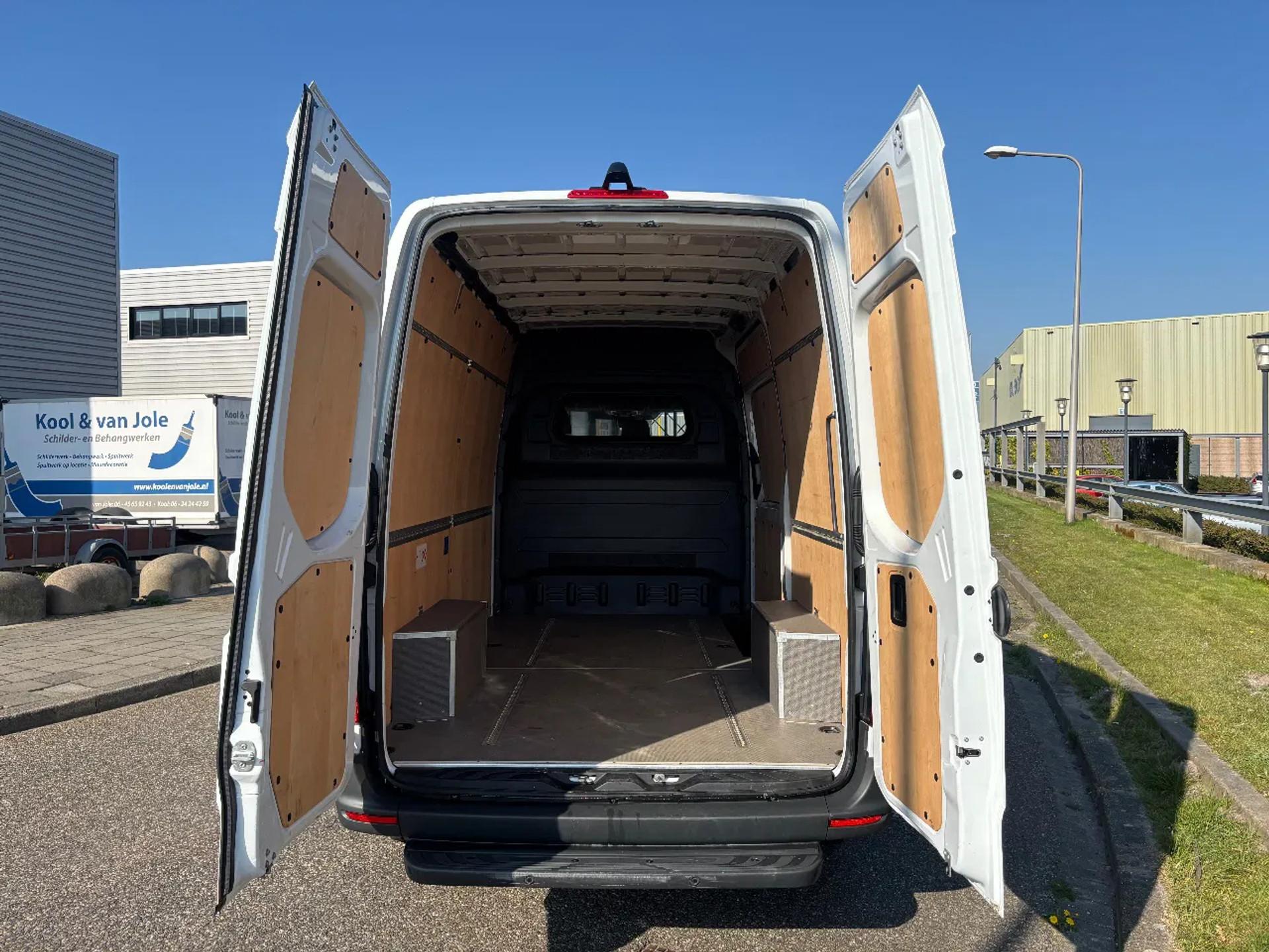 Foto 6 van Mercedes-Benz 317CDI L2H2 Automaat Airco Applecarplay Cruisecontrol BPM VRIJ