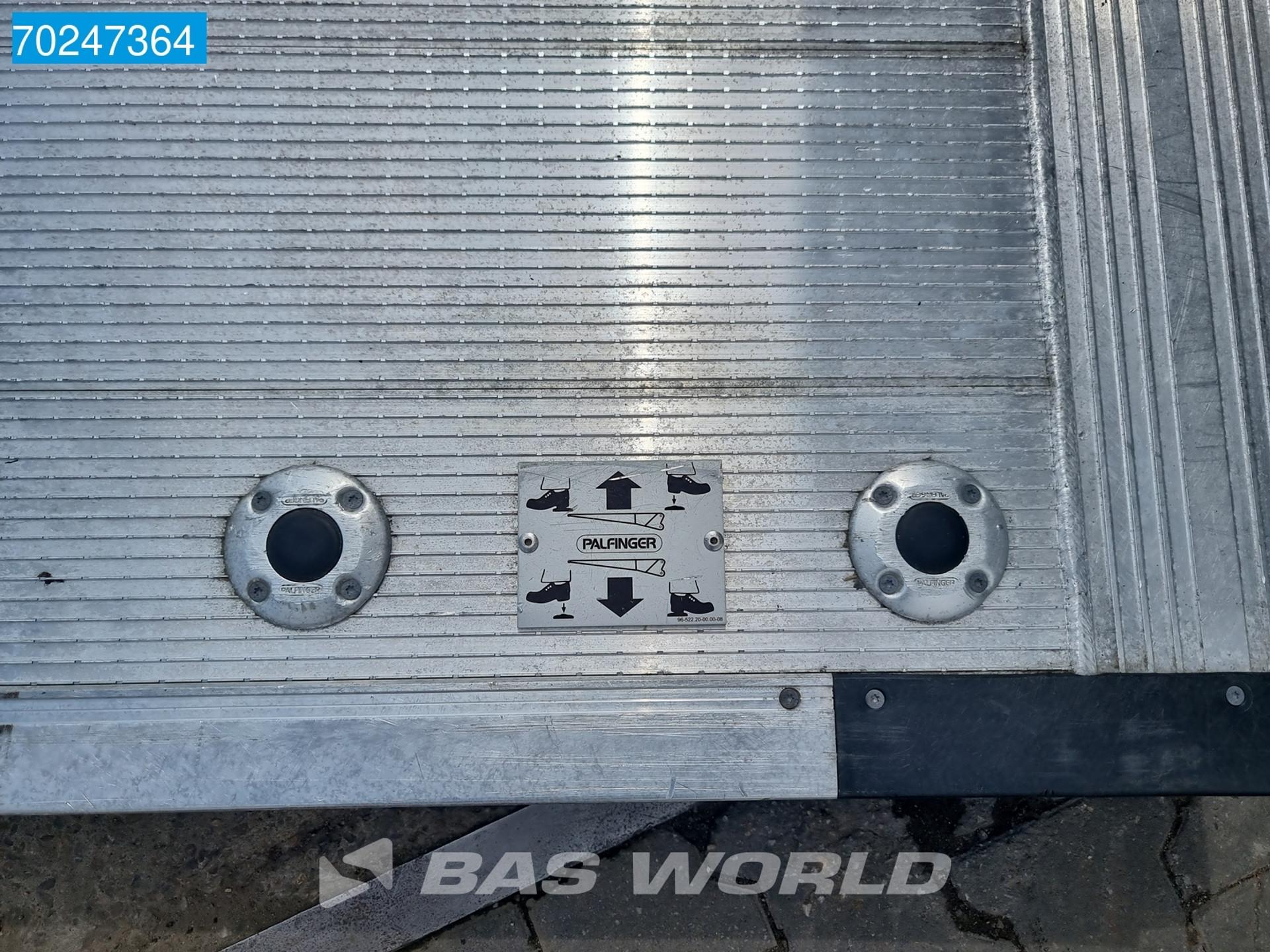 Foto 26 van Iveco Daily 72C21 Automaat Bakwagen Laadklep 7Tons C rijbewijs Meubelbak Koffer Gesloten laadbak 35m3 Airco Cruise control