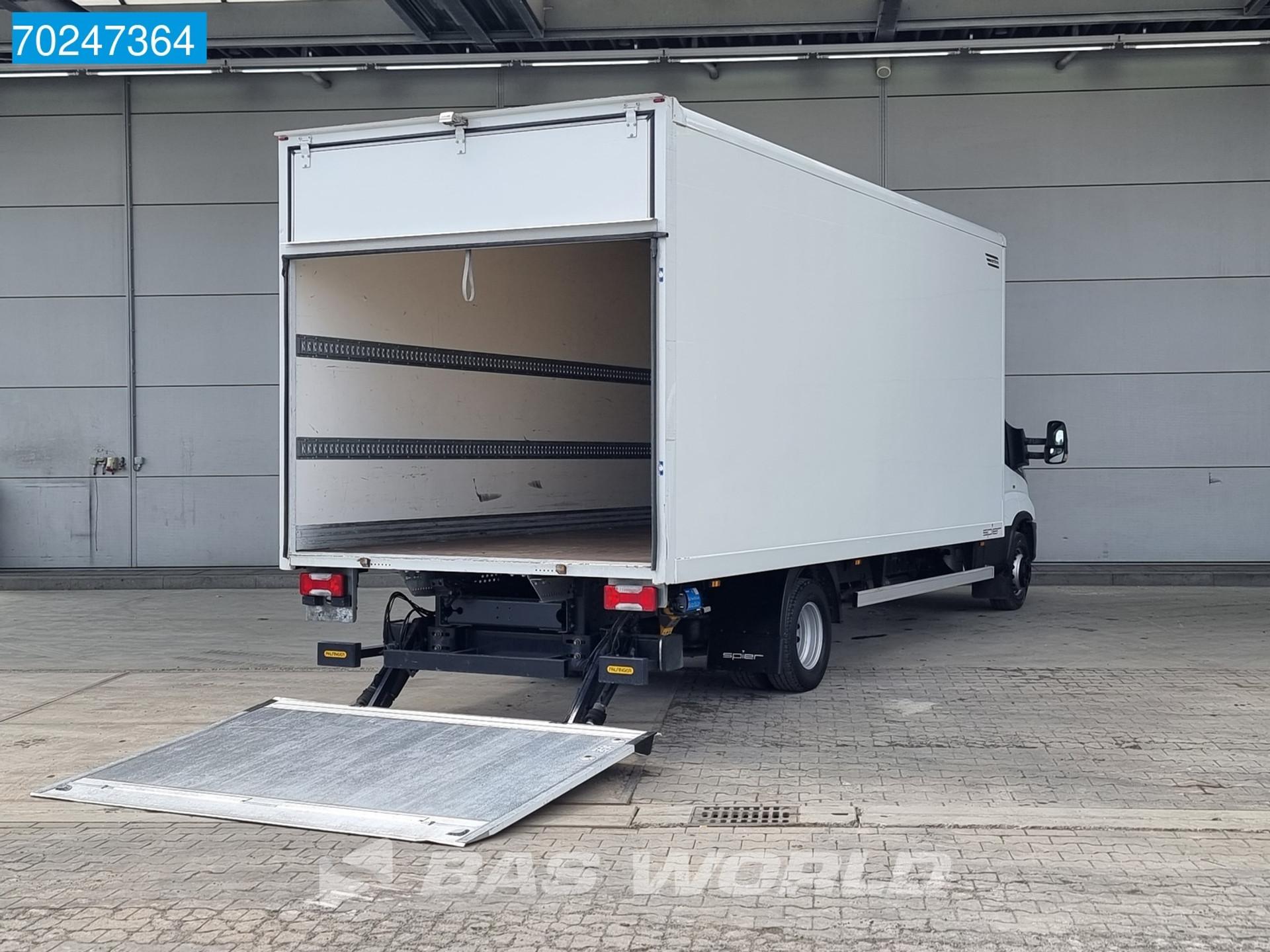 Foto 3 van Iveco Daily 72C21 Automaat Bakwagen Laadklep 7Tons C rijbewijs Meubelbak Koffer Gesloten laadbak 35m3 Airco Cruise control