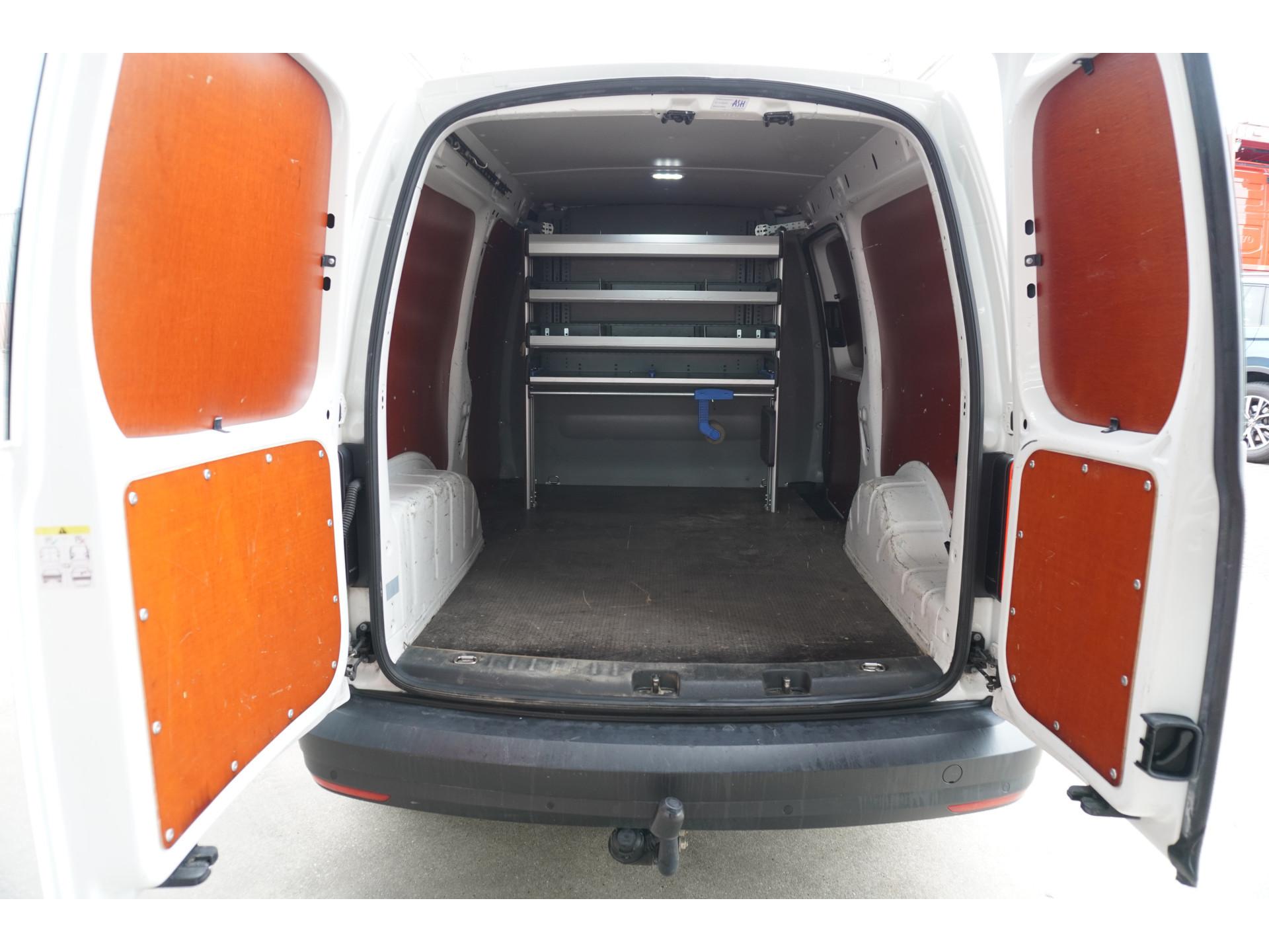 Foto 10 van Volkswagen 2.0 TDI L2H1 BMT Maxi Comfortline