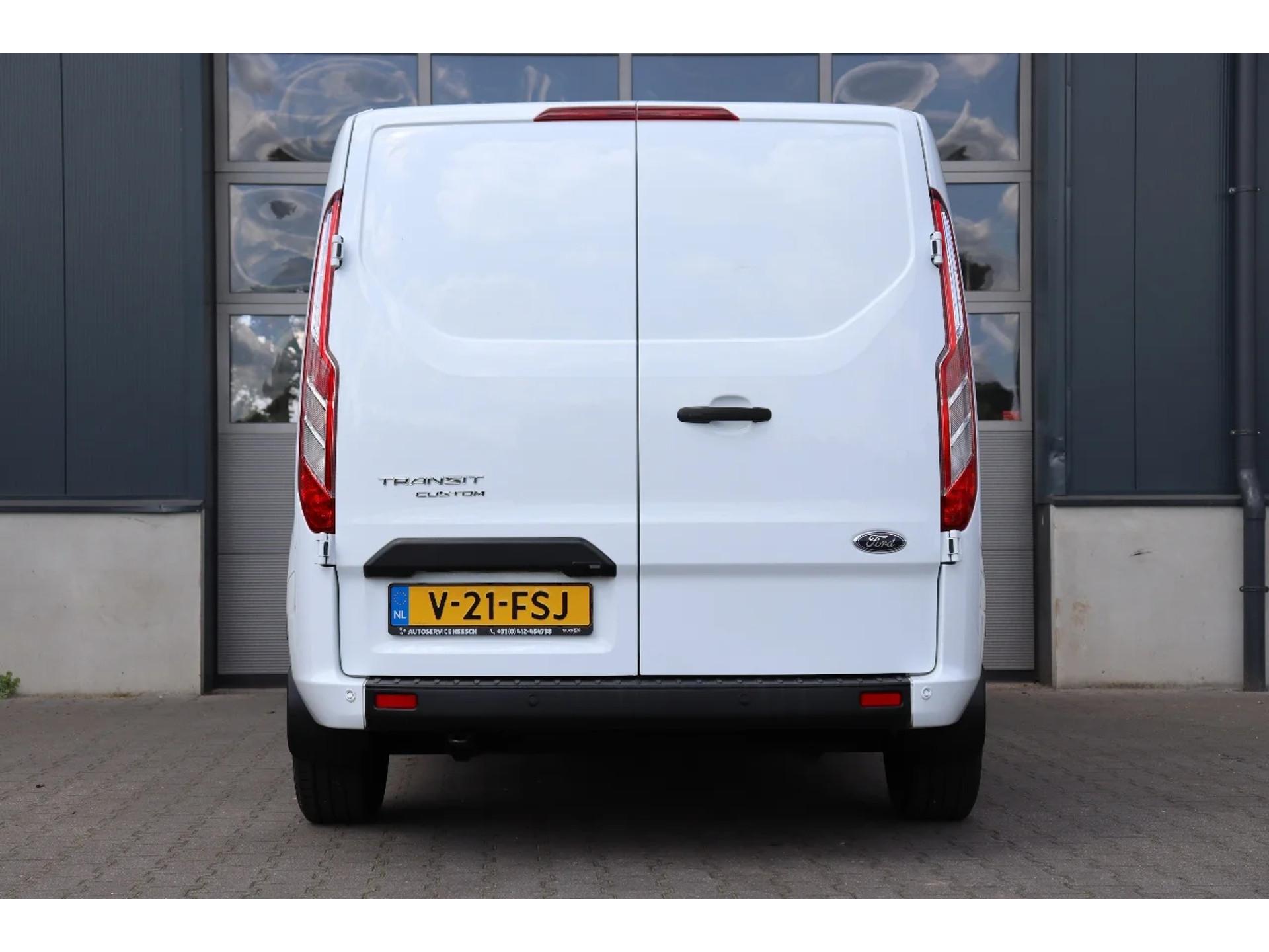 Foto 17 van Ford Transit Custom 2.0 TDCi 130PK L1H1 l FABRIEKSGARANTIE 2026l Airco l Navi l Cruise