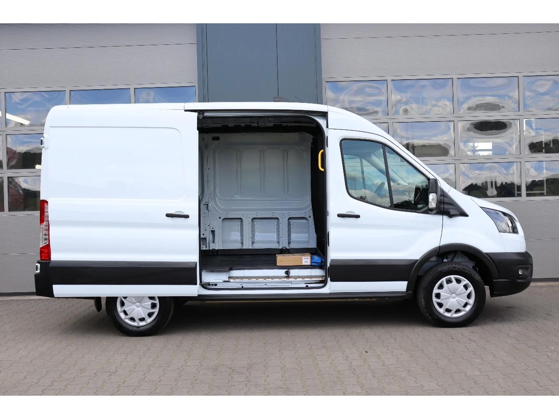 Foto 18 van Ford E-Transit 68KWH L2H2 l 100% ELEKTRISCH l NAVI l 360 CAMERA l ACC l CLIMATE CONTROL