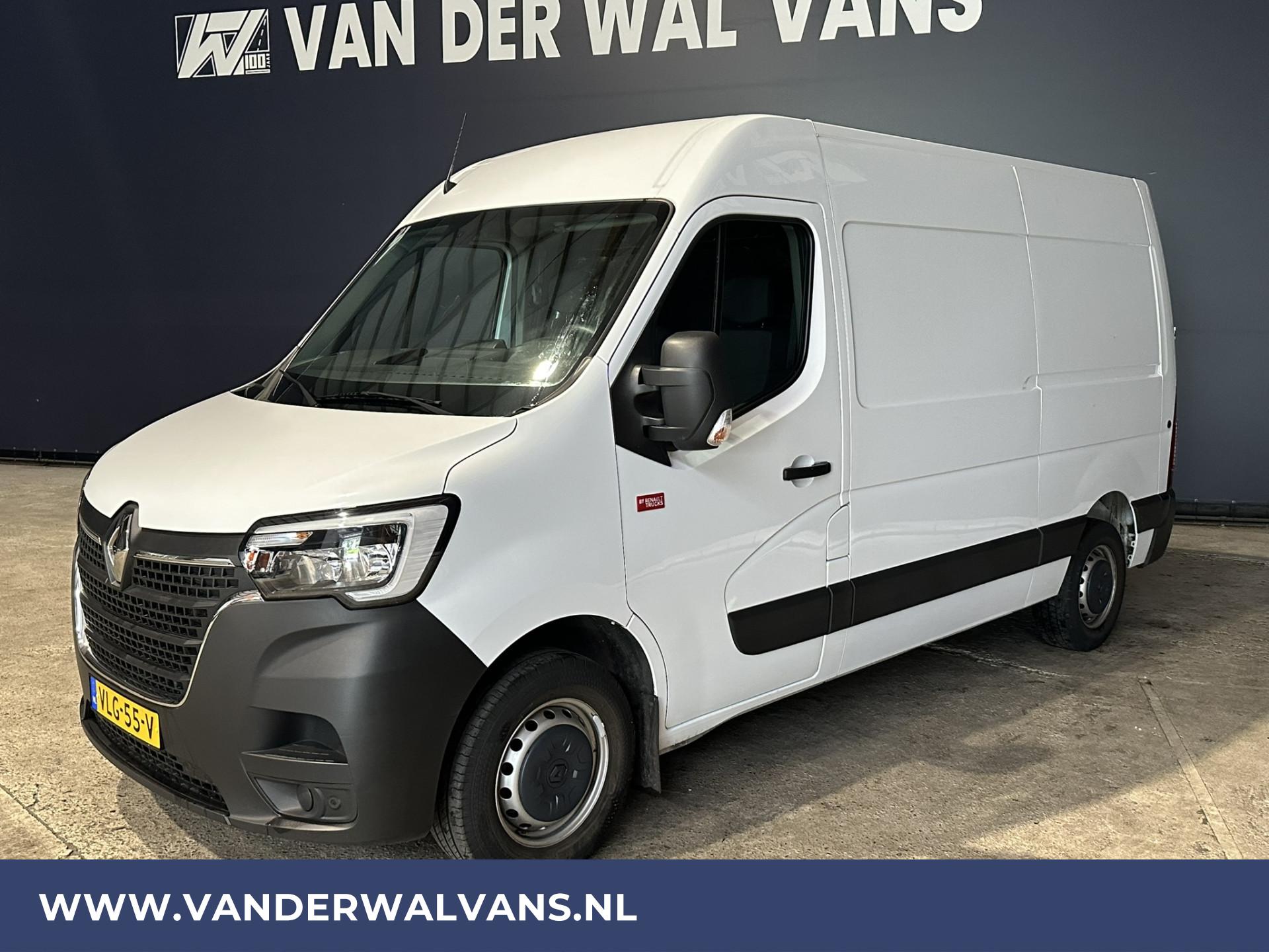 Foto 9 van Renault 2.3 dCi 136pk L2H2 Euro6 Airco | Camera | Navigatie | 2500kg Trekhaak | Cruisecontrol