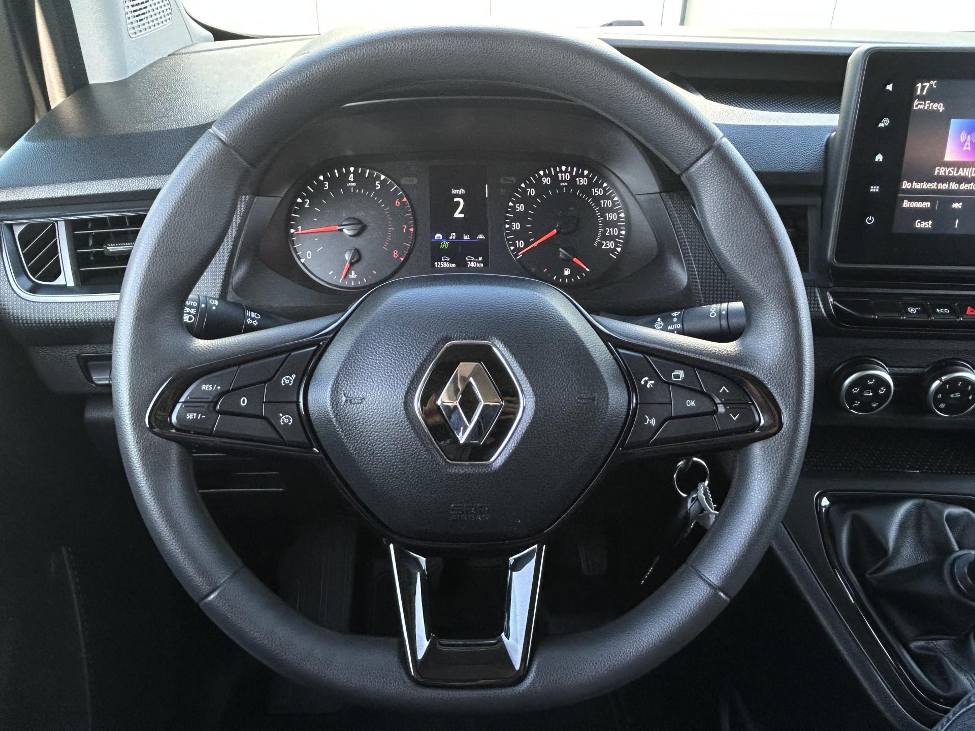 Foto 9 van Renault 1.3 TCe 102 PK / BENZINE / 12.586 KM !! / L1H1 / 1e EIGENAAR / AIRCO / CRUISE