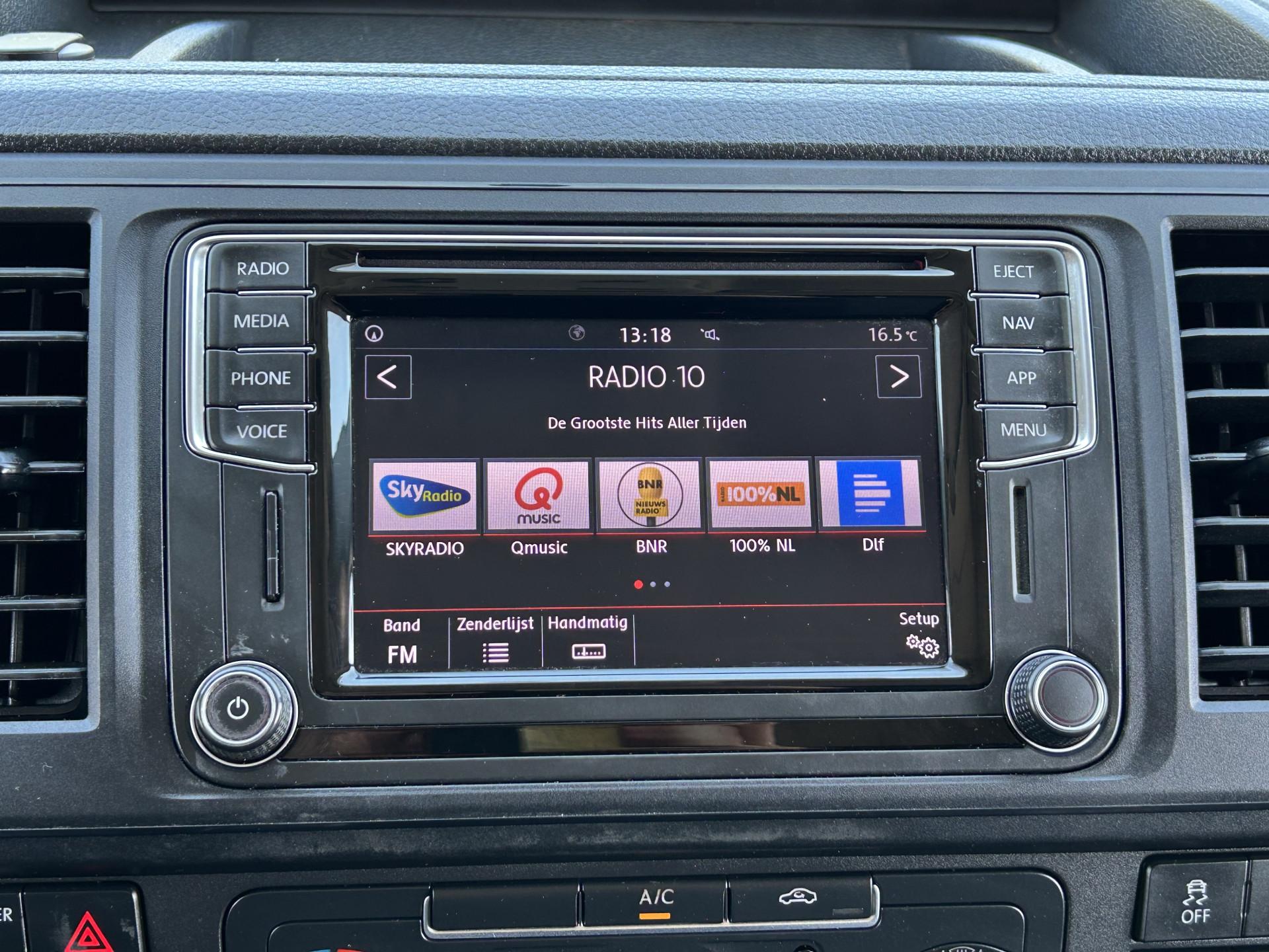 Foto 15 van Volkswagen 2.0 TDI 102 PK / L2H1 / 1e EIG. / BOTT INRICHTING / IMPERIAAL / AIRCO / CRUISE / NAVI