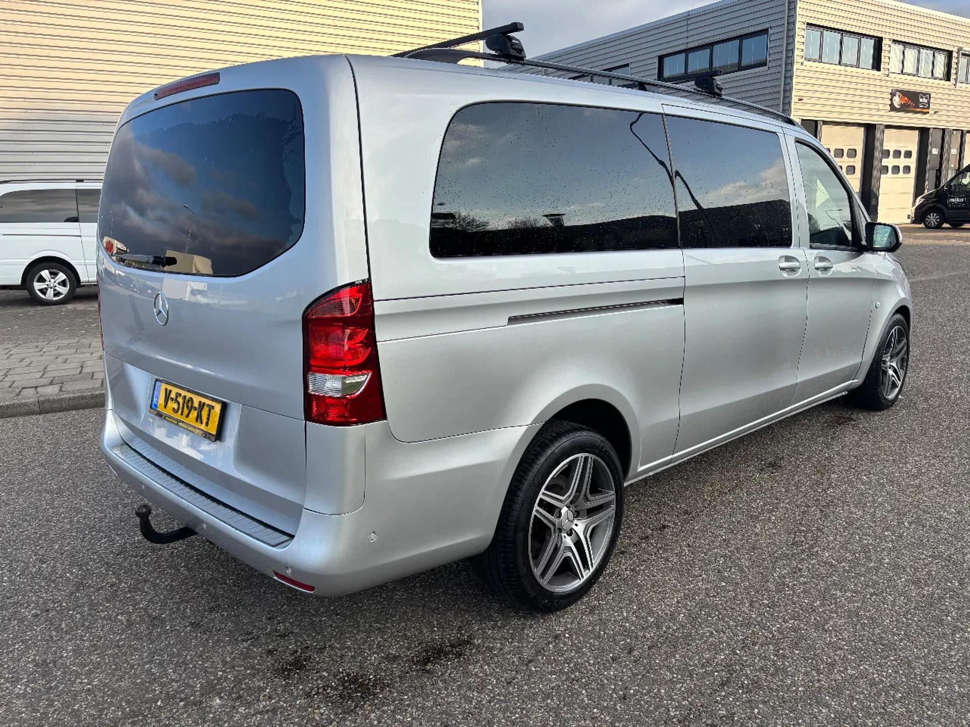 Foto 4 van Mercedes-Benz 114CDI XXL L3H1 Dubbelcabine Automaat Airco Cruisecontrol Trekhaak EURO 6
