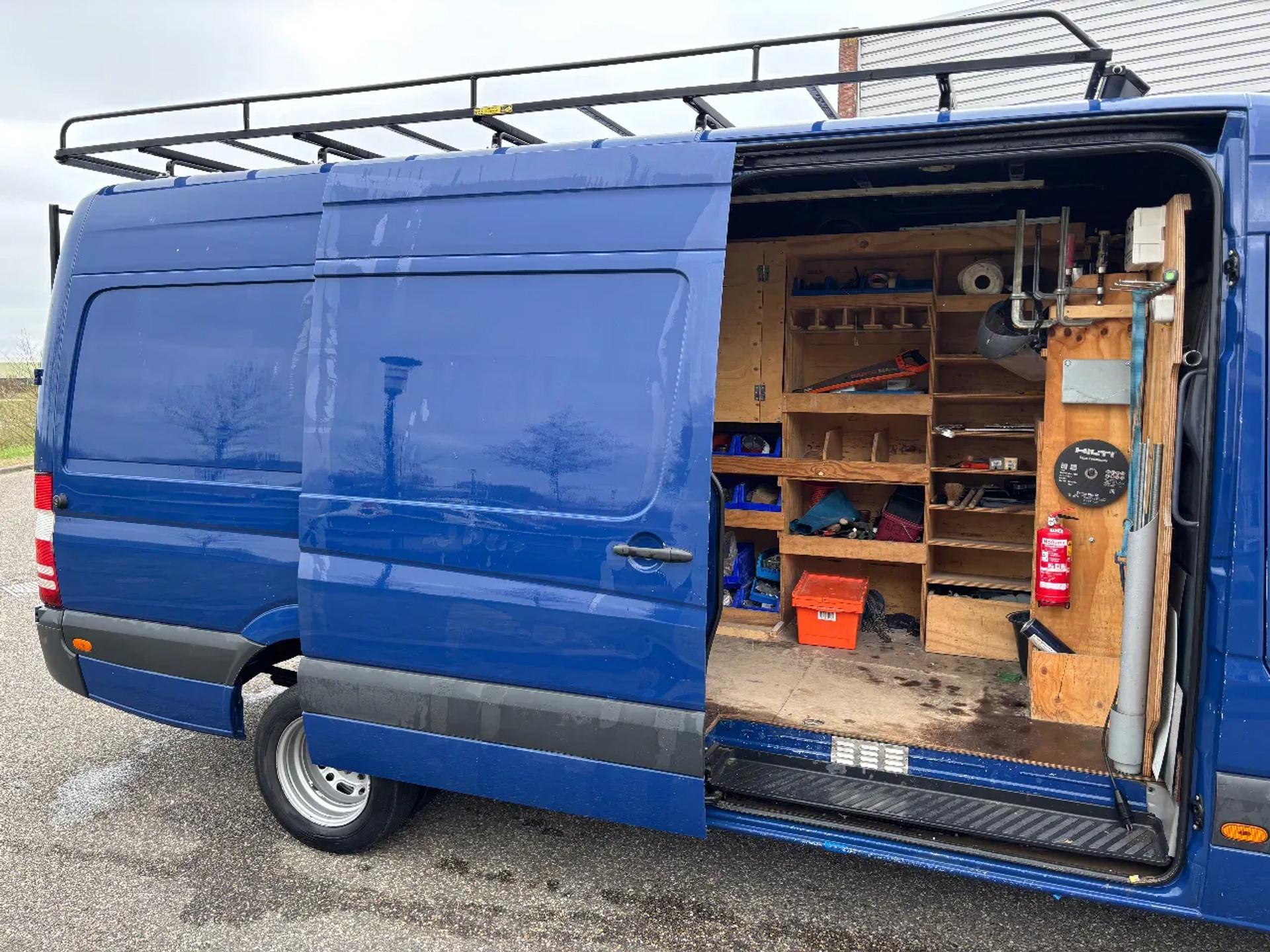 Foto 10 van Mercedes-Benz 516CDI L3H2 Trekhaak 175000KM Compleet Ingericht Zie Fotos