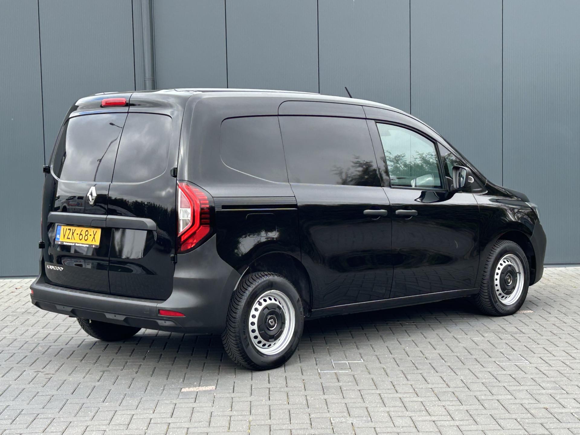Foto 2 van Renault 1.3 TCe 102 PK / BENZINE / 10.843 !! / L1H1 / 1e EIGENAAR / AIRCO / CRUISE