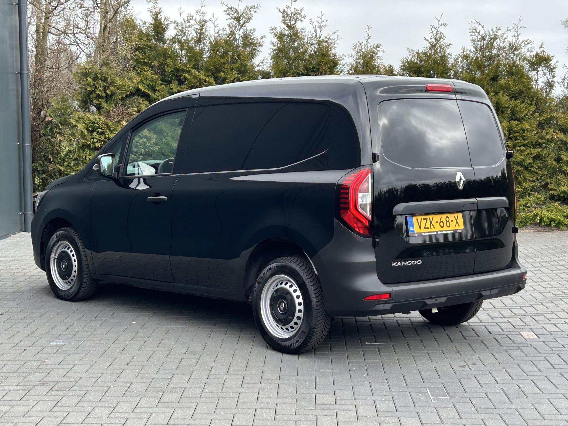 Foto 4 van Renault 1.3 TCe 102 PK / BENZINE / 10.843 !! / L1H1 / 1e EIGENAAR / AIRCO / CRUISE